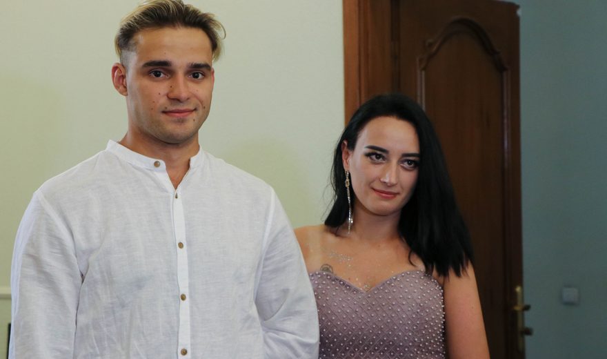 брак за сутки