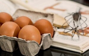 Стало известно, сколько яиц в рационе людей является допустимой нормой