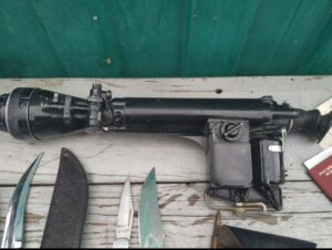 Через границу Украины пытались провезти арсенал оружия в детском рюкзаке (Фото)
