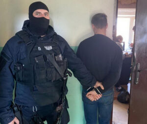 В Днепре задержали мужчину, который поджег три кафе (видео)
