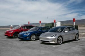Илон Маск заявил о рекордных продажах Tesla