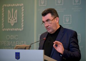 Секретарь СНБО рассказал, когда в Украине ожидается пик пандемии коронавируса