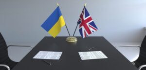Украина получит от Великобритании ракетное вооружение и корабли
