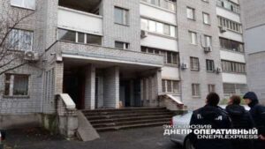 В Днепре мужчина с коронавирусом насмерть разбился при падении с 8-го этажа