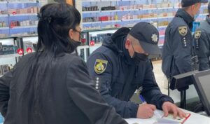 С 1 ноября полиция провела в Днепре 266  «карантинных» проверок