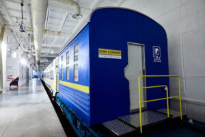 «Укрзалізниця» презентовала проект капсульного вагона созданного в Днепре (фото)