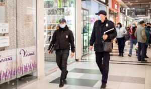 Ежедневно полиция Днепра выявляет в среднем около 50 нарушений карантина