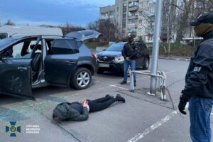 Занимались финансовыми махинациями и наркобизнесом: в Украине раскрыли международную преступную группировку (Фото, видео)