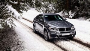 Как сильный холод разрушает автомобиль и что с этим делать: простые правила