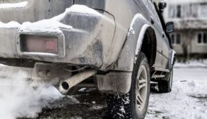 Автоэксперт объяснил правила прогрева автомобиля зимой