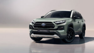 Новая версия Toyota RAV4 будет продаваться в Украине
