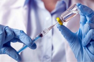 Вакцинация против ветрянки: когда и кому нужно делать прививки