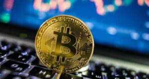 Курс биткоина на 6 ноября: стоимость почти достигла недельного минимума