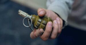 В Днепре дворе частного дома взорвалась граната