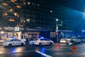 В Днепре возле гостиницы “Днепропетровск” неизвестные открыли огонь из автомата: детали происшествия (Фото)