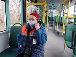 В городе на Днепропетровщине уволили всех кондукторов троллейбусов