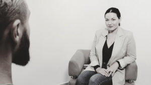 Детский психолог из Днепра рассказала,  как воспитать счастливого ребенка (видео)