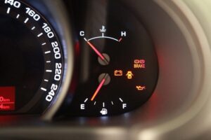 До какой температуры необходимо прогревать двигатель авто в зимний период