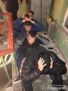 В Днепре задержали членов опасной преступной группировки (видео)