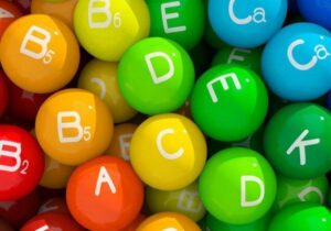 Утром или вечером: когда принимать витамины, чтобы они работали