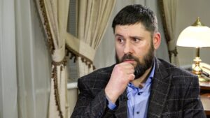 Экс-замминистра МВД Гогилашвили впервые пообщался со СМИ после скандала