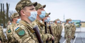 Президент Украины утвердил сроки призыва в армию в 2022 году