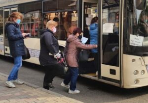 В двух пригородных маршрутках Днепра подняли стоимость проезда