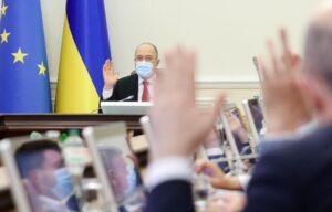 В Украине решением Кабмина продлили адаптивный карантин