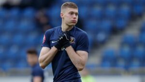 Довбик стал лучшим футболистом Украины в 2021 году