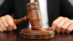 Занимались любовью на глазах у школьников: в Павлограде суд вынес приговор молодой паре