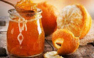 Ароматное варенье из мандариновых корочек: бюджетный рецепт