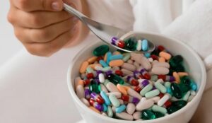 Антибиотики будут продавать в украинских аптеках только по электронному рецепту: названа дата