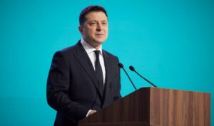 Зеленский: За 2 года «Большой стройки» обновлено и построено более 40% основной сети дорог