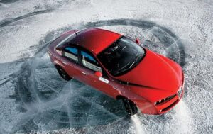 Как автомобилю трогаться на скользком