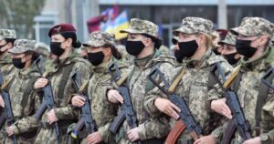 В Минобороны изменили список профессий и специальностей военнообязанных женщин