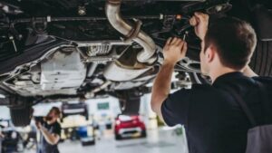 Стало известно, сколько украинцы будут платить за техосмотр автотранспорта