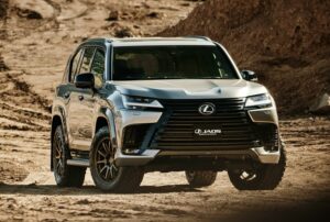 Lexus и JAOS подготовили внедорожник LX к бездорожью