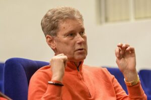 Экс-тренер “Динамо” прокомментировал переход Миколенко в “Эвертон”