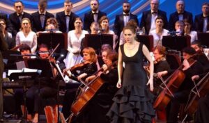 Мексиканский тенор и украинское сопрано: уникальный концерт в Днепре (Видео)