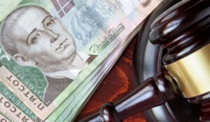 «Укрзалізниця» хочет отсудить 5,7 миллионов гривен у криворожского комбината