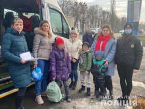Житель Днепропетровщины пытался незаконно вывезти в Россию 4 детей