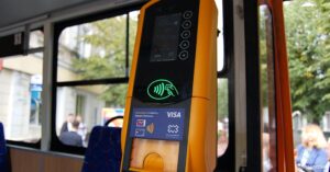 В Днепре планируют введение электронных билетов на общественный транспорт