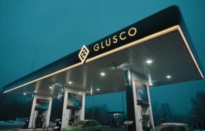 Директор сети заправок GLUSCO подарил все горючее и бензовозы армии