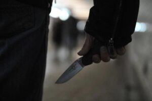 В Полтаве вооруженный мужчина устроил резню в ТЦ