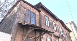Пережил пожары и потопы: как выглядит самый старый дом в Днепре