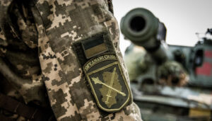 Украинские военные отбили нападение России на город Счастье