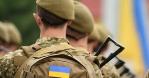 На территории Украины будет введено чрезвычайное положение