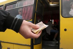 В Кривом Роге перевозчики смогут устанавливать свои цены на проезд в маршрутках