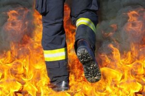 В Кривом Роге в ночном пожаре погиб мужчина