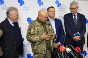 Продолжать дипломатическое сотрудничество и поддерживать Украину: в Днепр приехали европейские политические лидеры, чтобы подтвердить поддержку страны